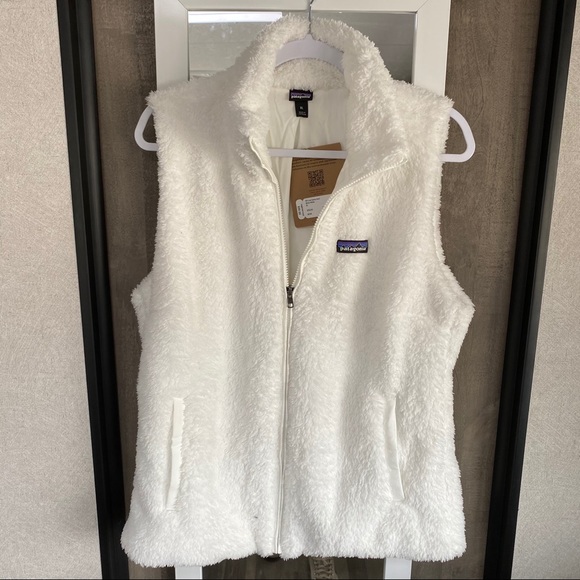 Patagonia Jackets & Blazers - NWT Patagonia Los Gatos Vest